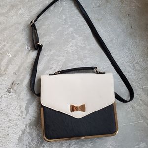 Cross Body Purse